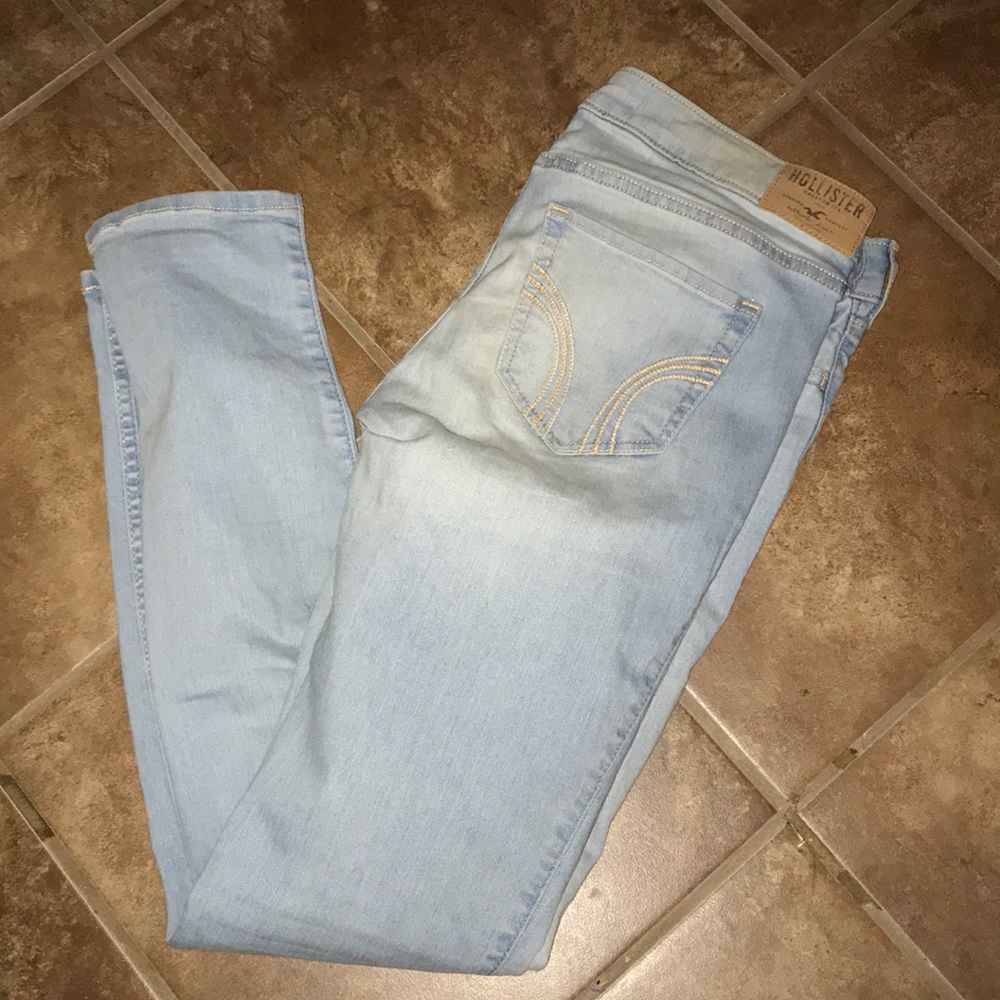 Hollister jeans